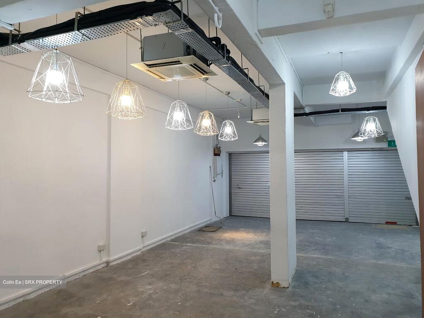 Hougang Avenue 3 (D19), Shop House #570012681